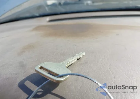 1999 Toyota Camry Le V6 z USA, uszkodzony, nr VIN 4T1BF28K9XU076498